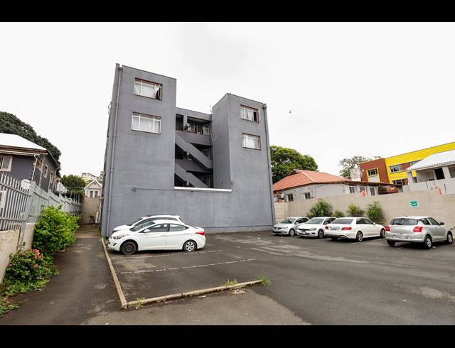 24 BEDROOM APARTMENT BLOCK FOR SALE IN MUSGRAVE